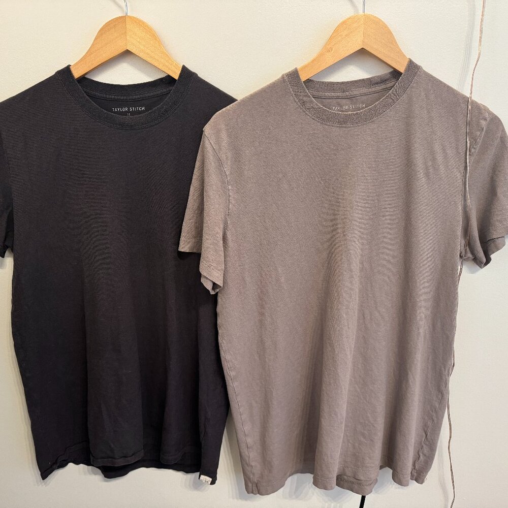 TWO Pack - Taylor Stitch Cotton Hemp Tees Mens 38 / Small. Black and Grey